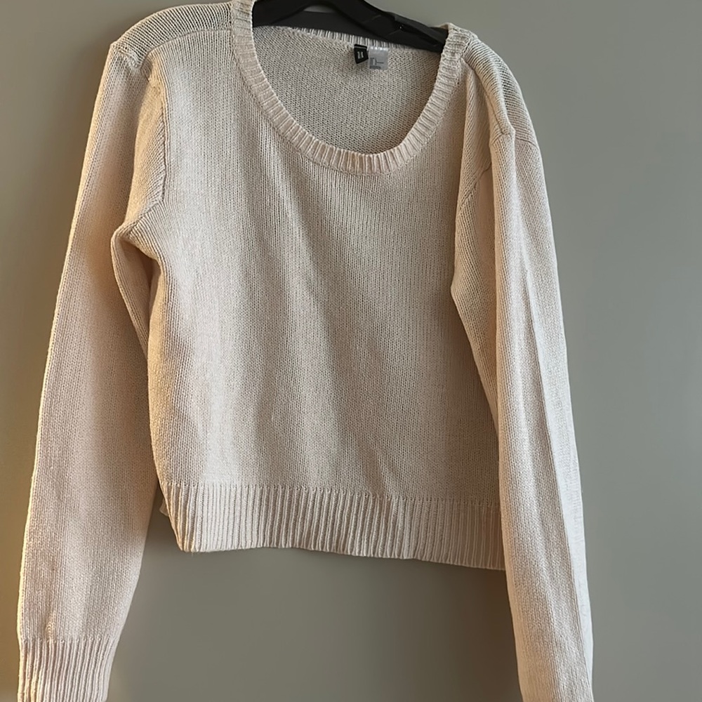Pink knit sweater
